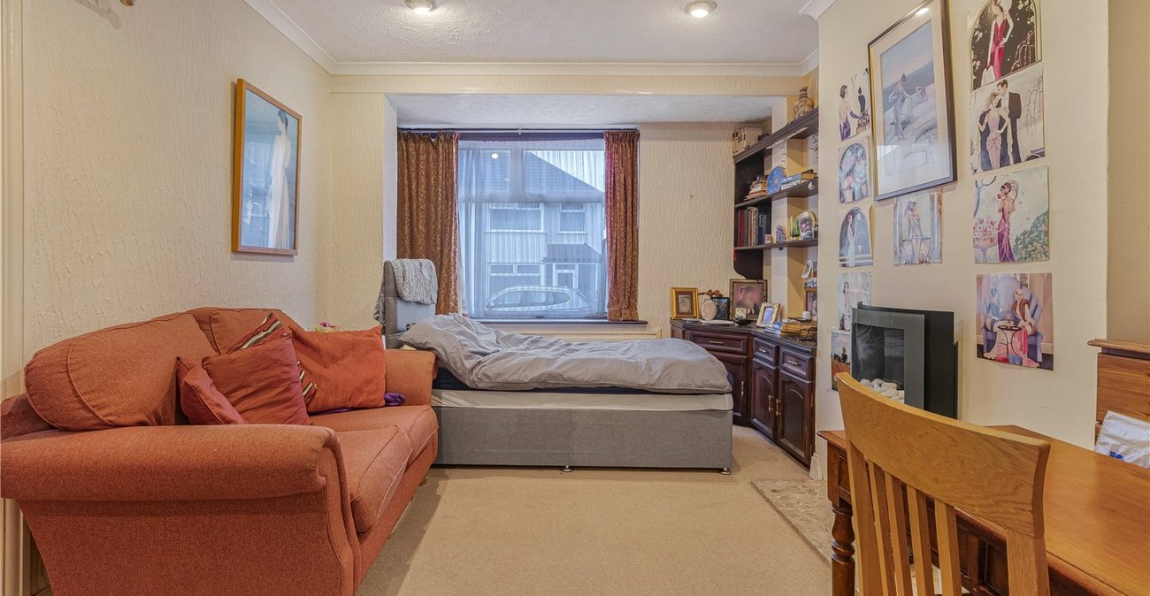 3 bedroom house for sale in Welling | Robinson Jackson