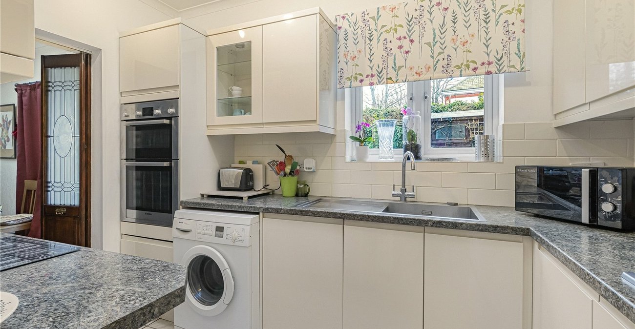 3 bedroom house for sale in Welling | Robinson Jackson