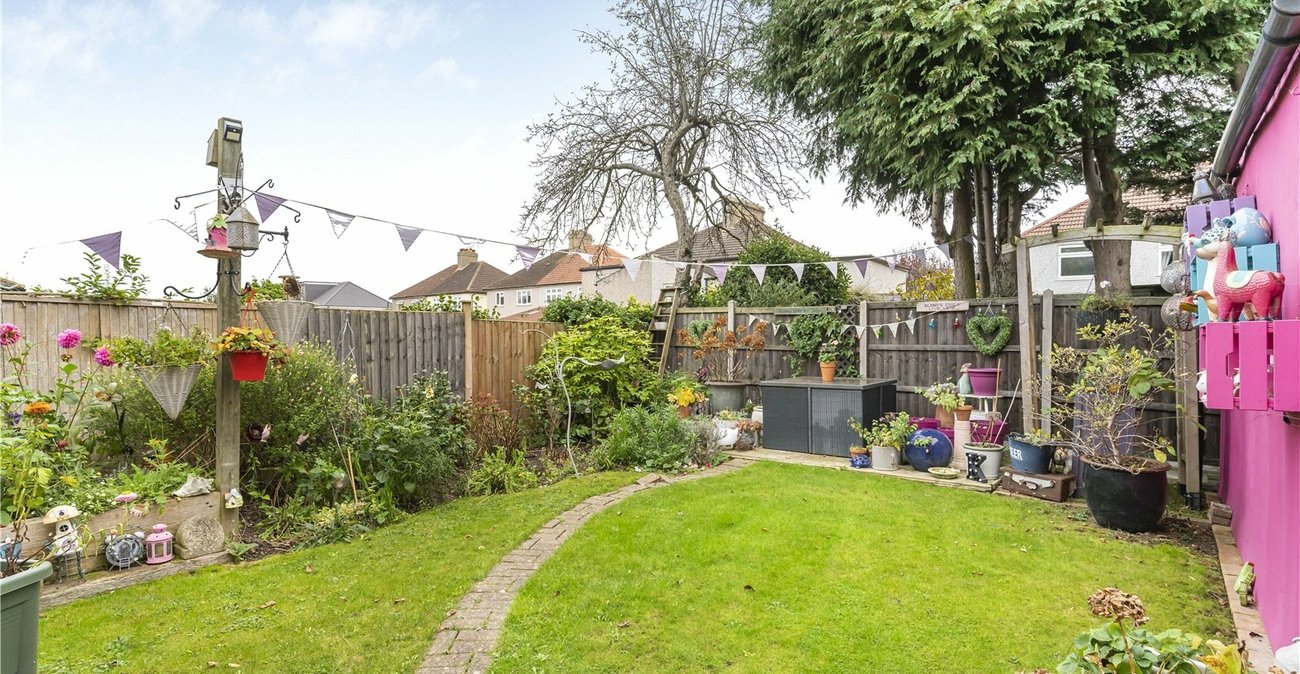 3 bedroom house for sale in Welling | Robinson Jackson