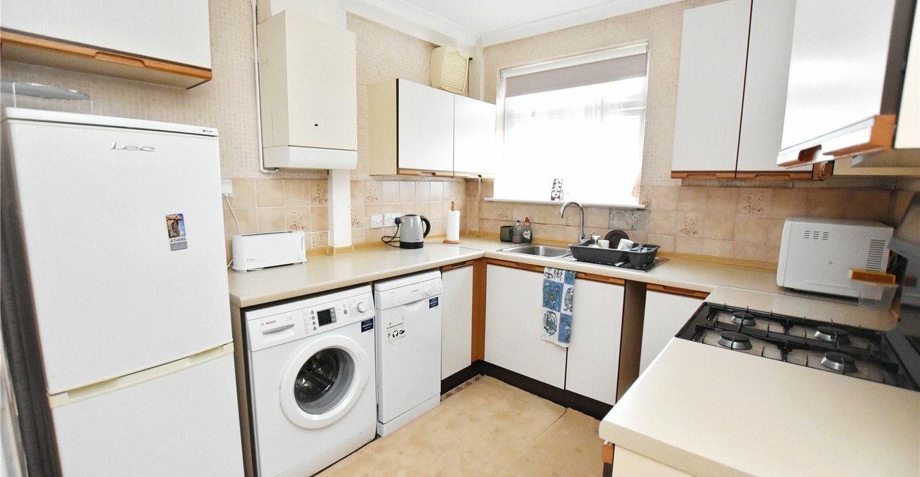 2 bedroom property for sale in Bexleyheath | Robinson Jackson