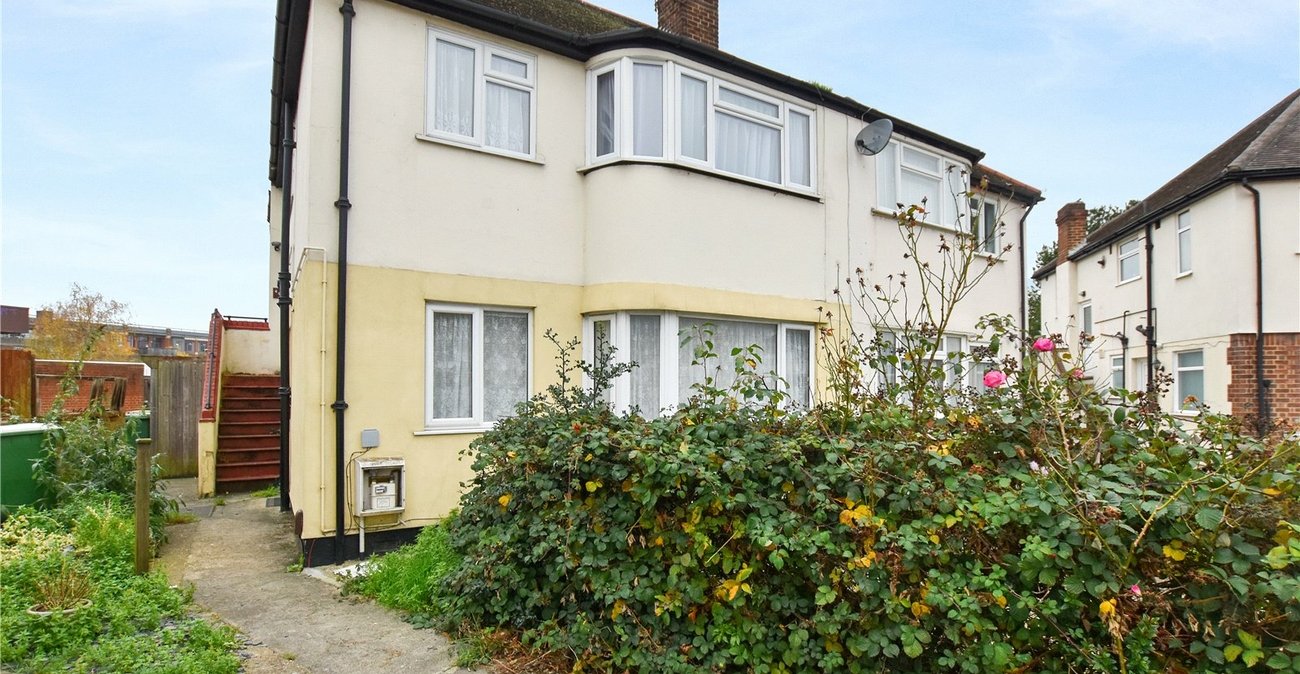 2 bedroom property for sale in Bexleyheath | Robinson Jackson