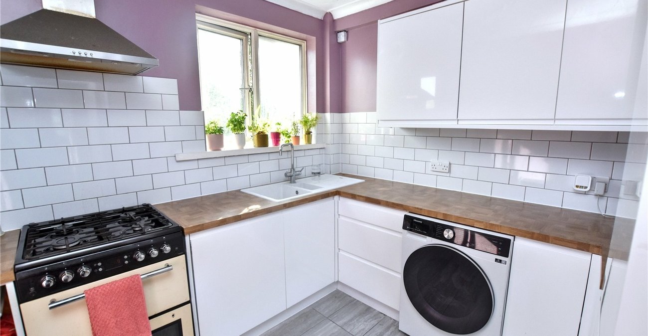 2 bedroom property for sale in Bexleyheath | Robinson Jackson