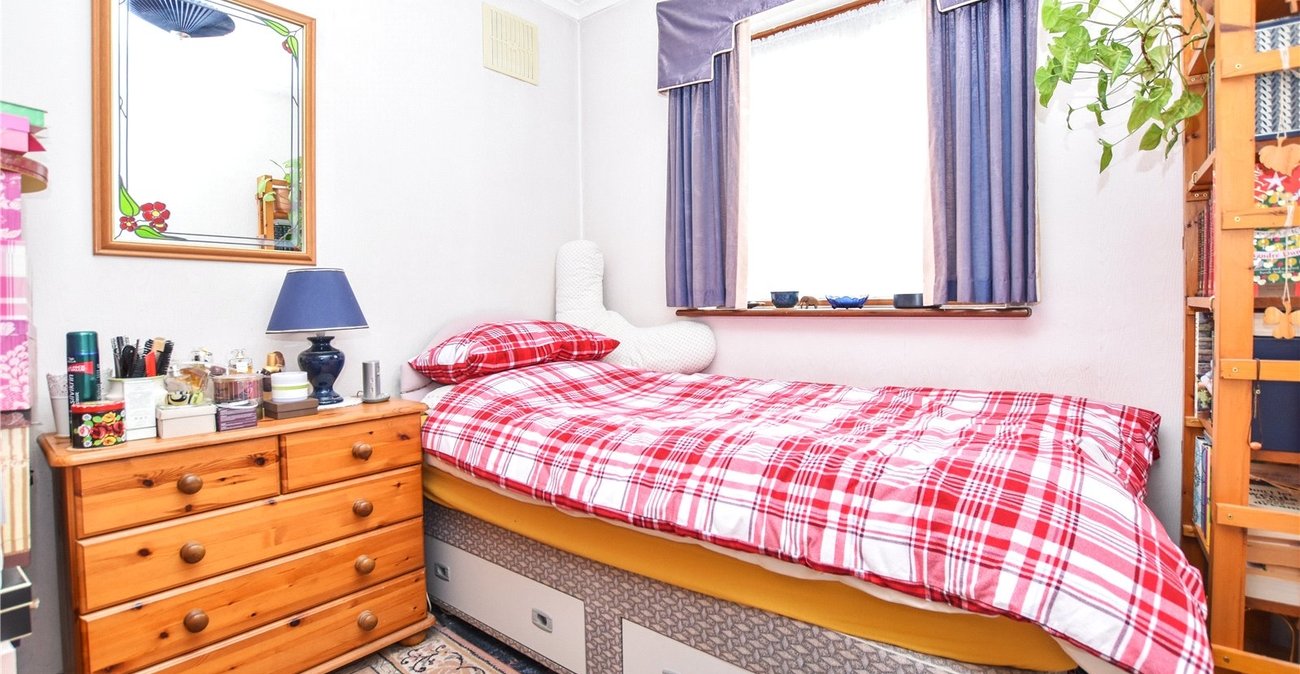 2 bedroom property for sale in Bexleyheath | Robinson Jackson
