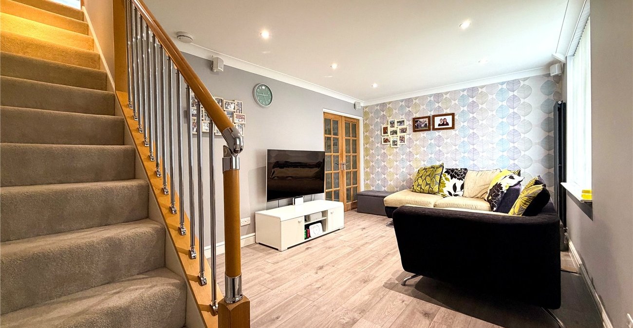 4 bedroom house for sale in Rainham | Robinson Michael & Jackson