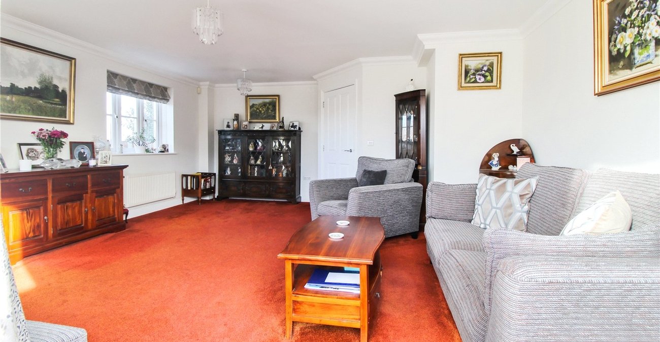 3 bedroom house for sale in Rainham | Robinson Michael & Jackson