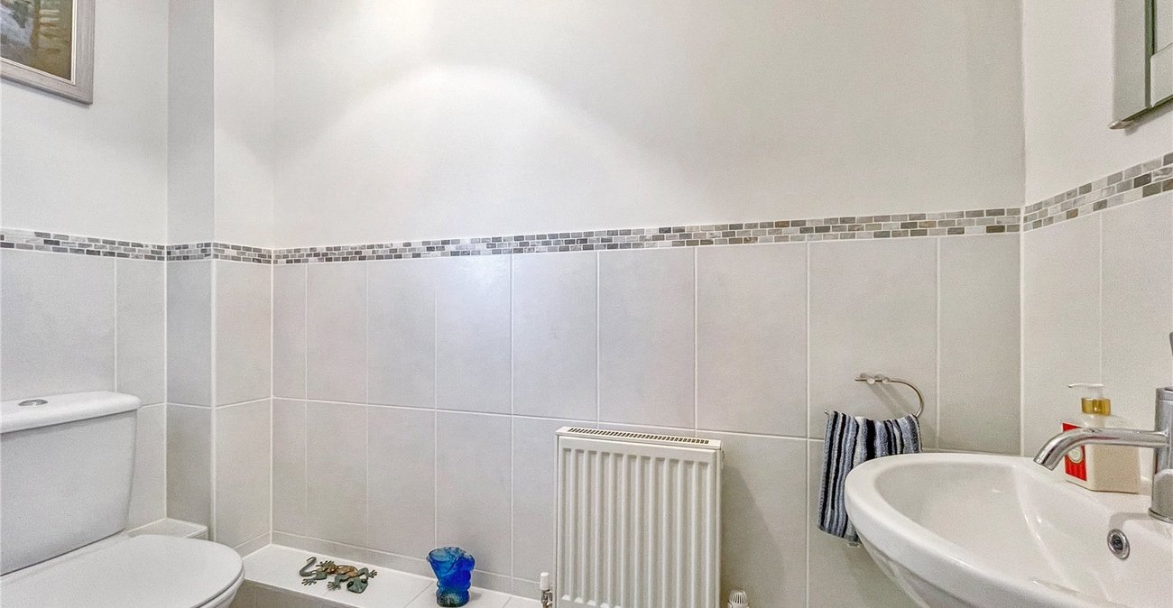 3 bedroom house for sale in Rainham | Robinson Michael & Jackson