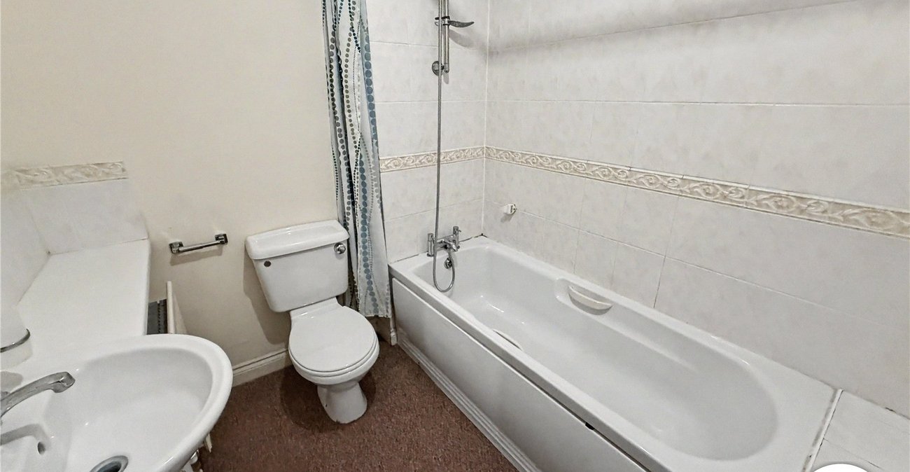 3 bedroom house for sale in Chatham | Robinson Michael & Jackson