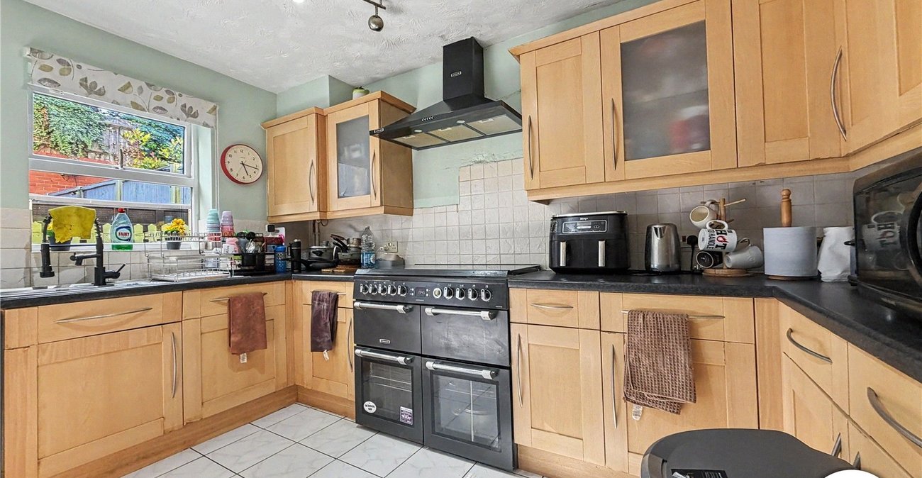 4 bedroom property for sale in Chatham | Robinson Michael & Jackson