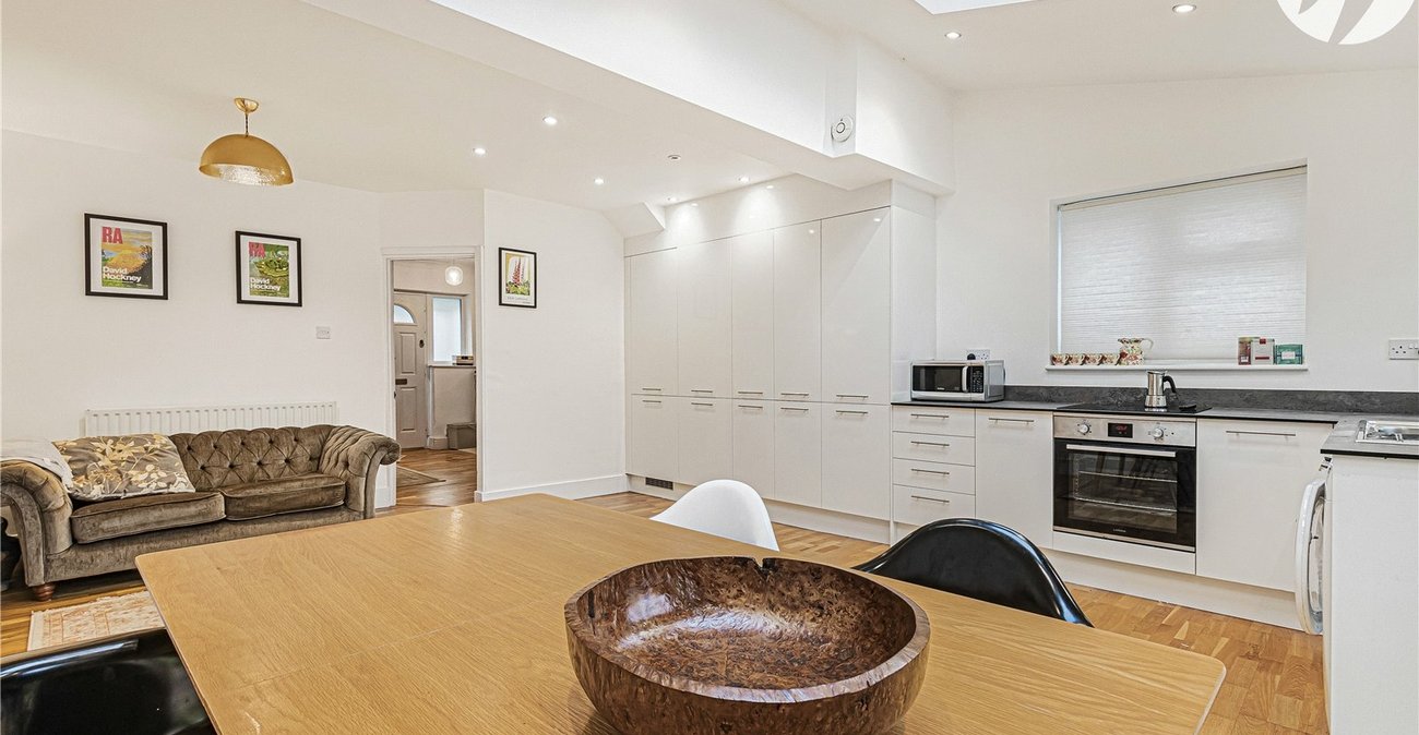 3 bedroom house for sale in Abbey Wood | Robinson Jackson