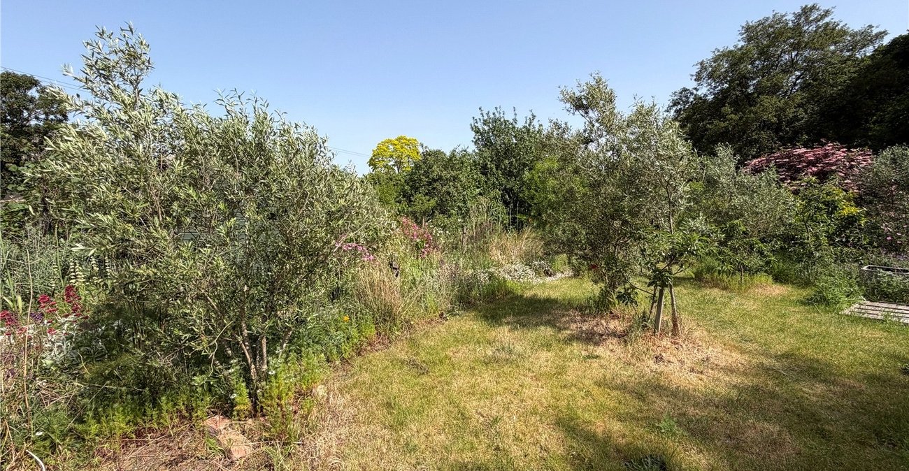 3 bedroom house for sale in Abbey Wood | Robinson Jackson