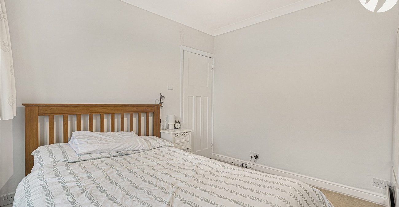 3 bedroom house for sale in Abbey Wood | Robinson Jackson