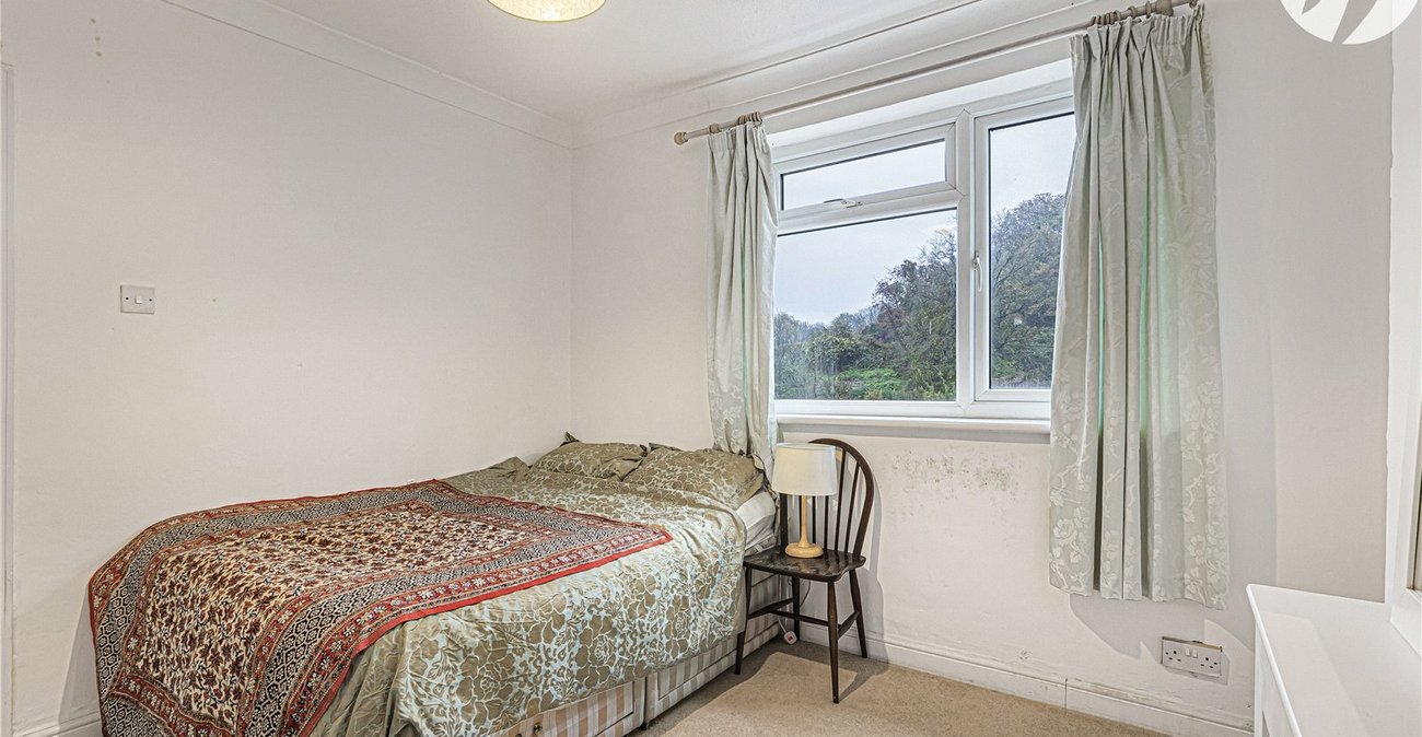 3 bedroom house for sale in Abbey Wood | Robinson Jackson