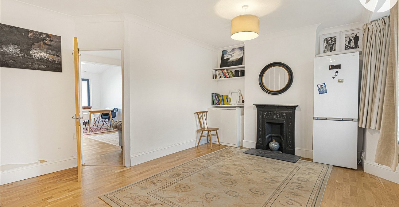 3 bedroom house for sale in Abbey Wood | Robinson Jackson