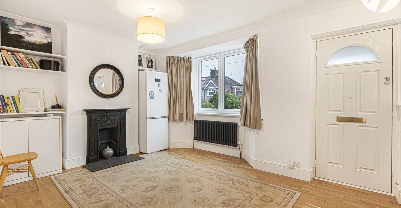 3 bedroom house for sale in Abbey Wood | Robinson Jackson