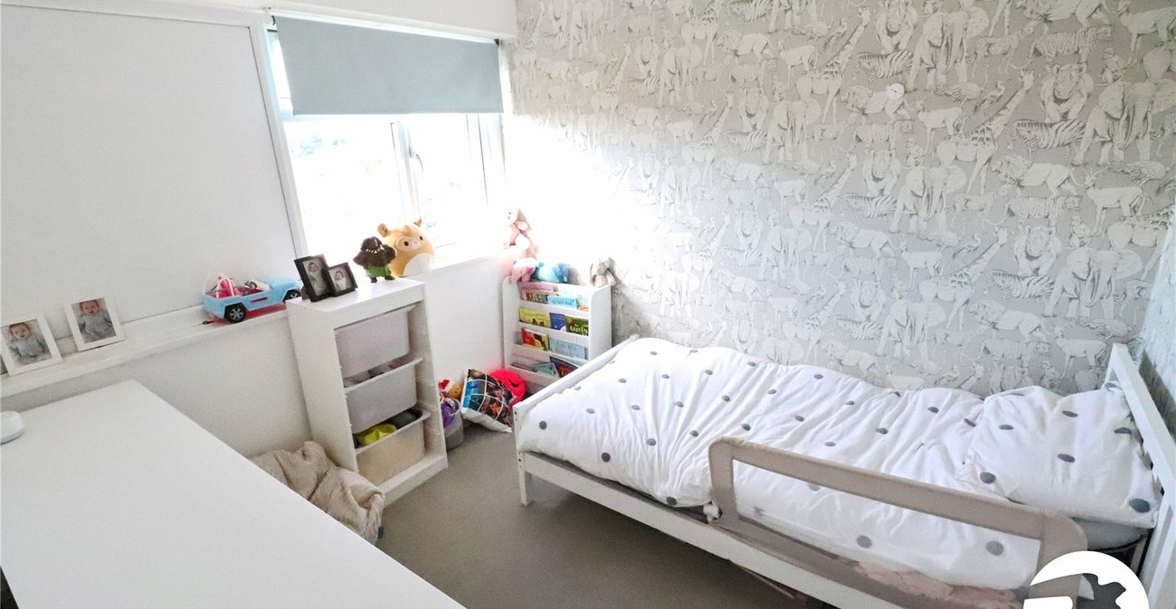 2 bedroom property for sale in Belvedere | Robinson Jackson