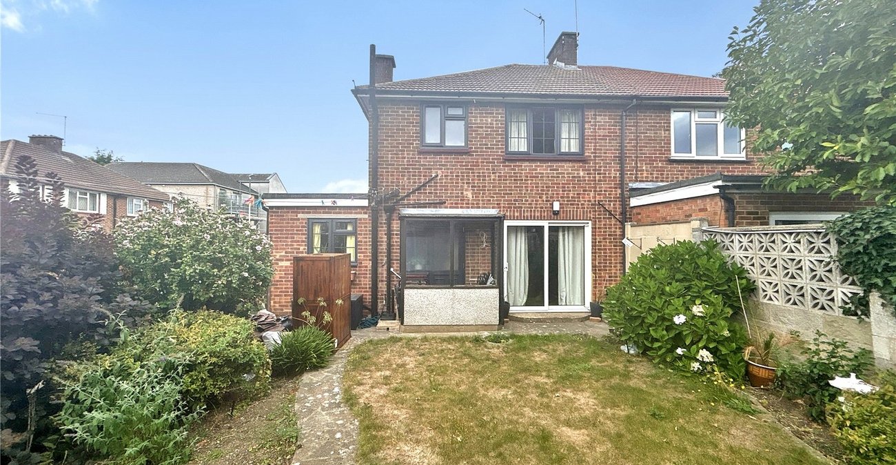 3 bedroom house for sale in Sidcup | Robinson Jackson
