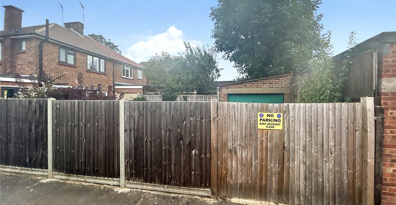 3 bedroom house for sale in Sidcup | Robinson Jackson