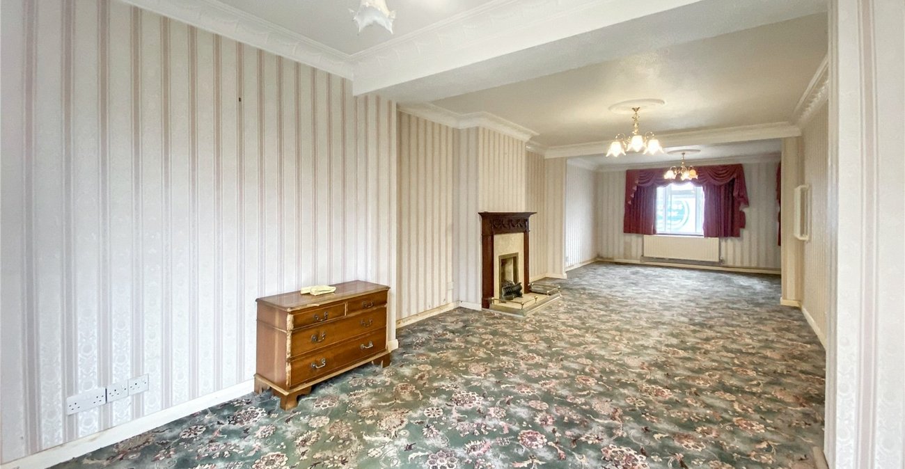 3 bedroom house for sale in Sidcup | Robinson Jackson