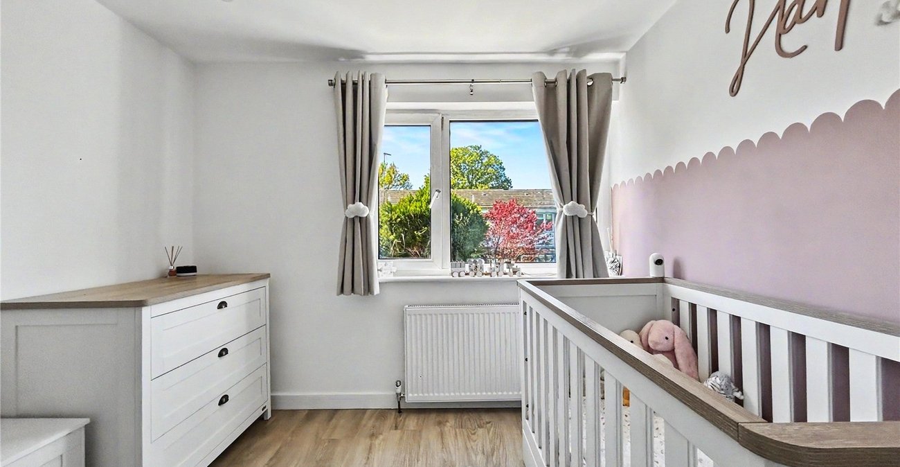 2 bedroom house for sale in Rainham | Robinson Michael & Jackson