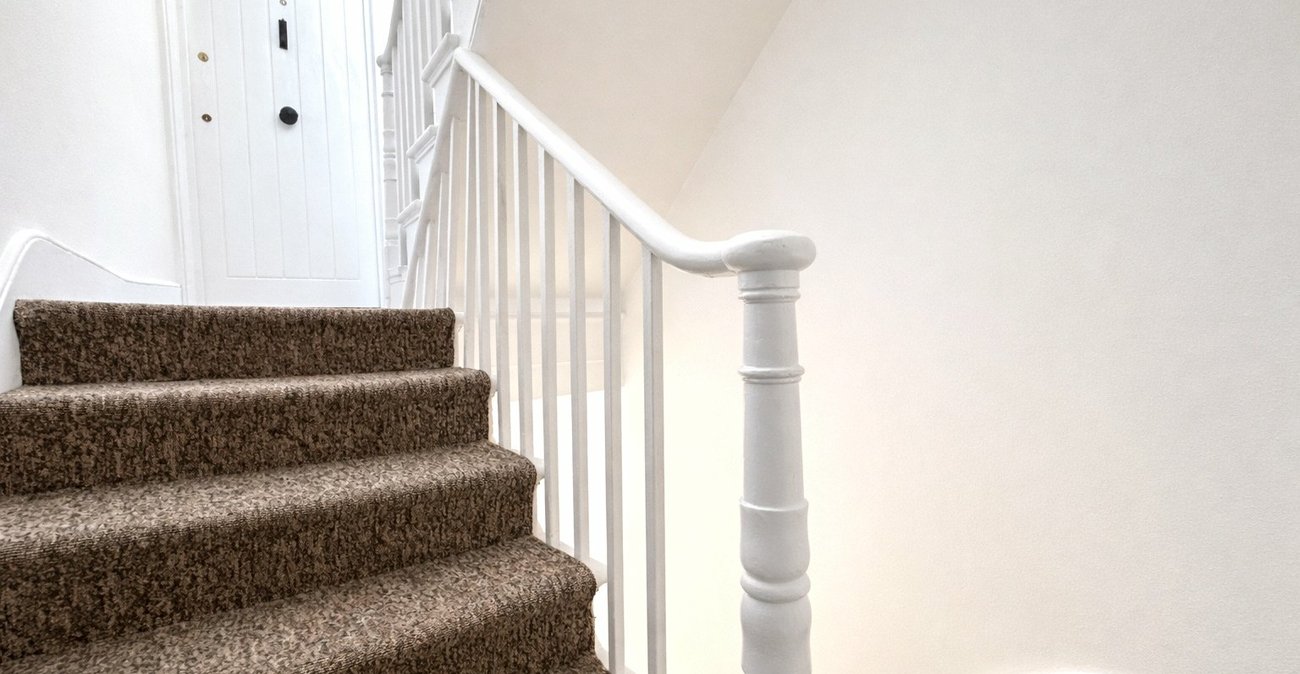 1 bedroom property for sale in London | Robinson Jackson