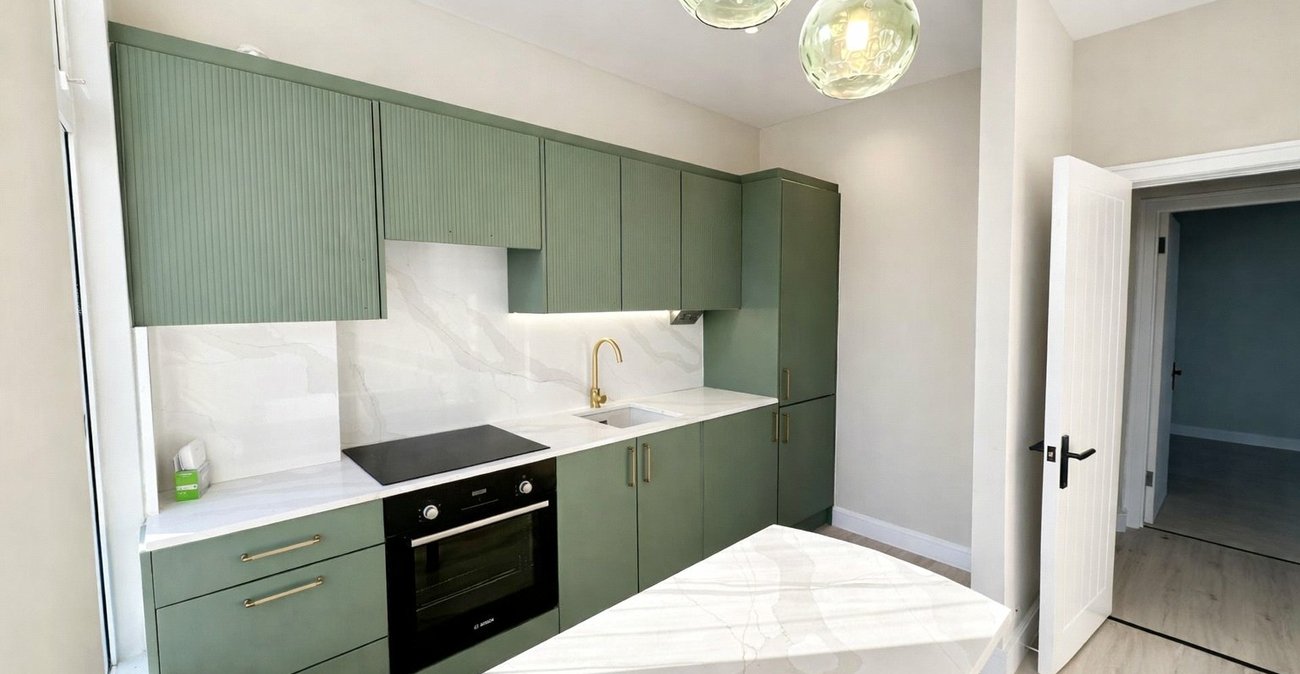1 bedroom property for sale in London | Robinson Jackson