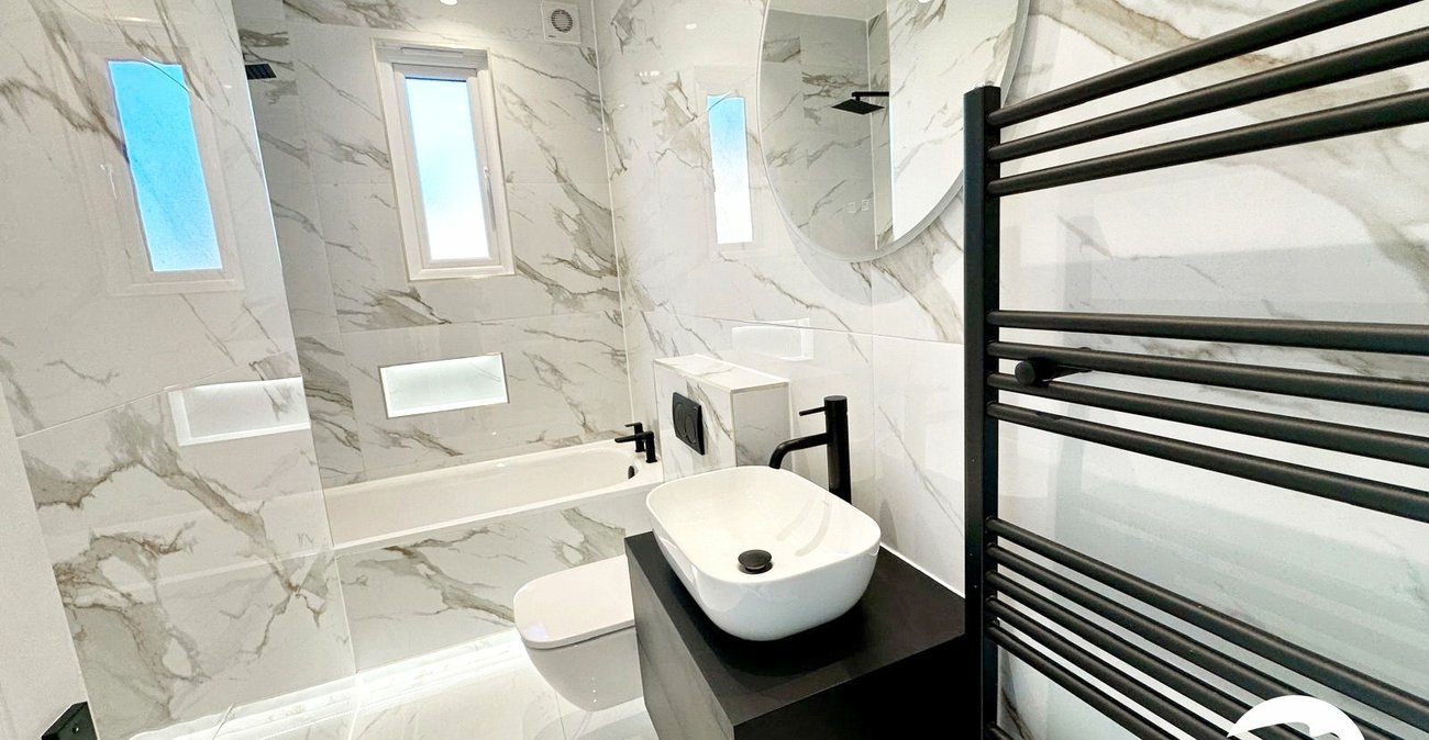 1 bedroom property for sale in London | Robinson Jackson