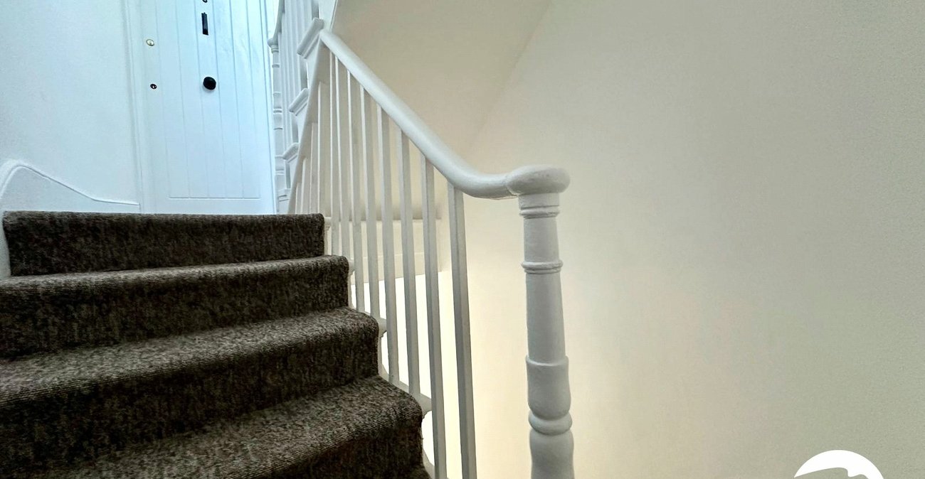 1 bedroom property for sale in London | Robinson Jackson