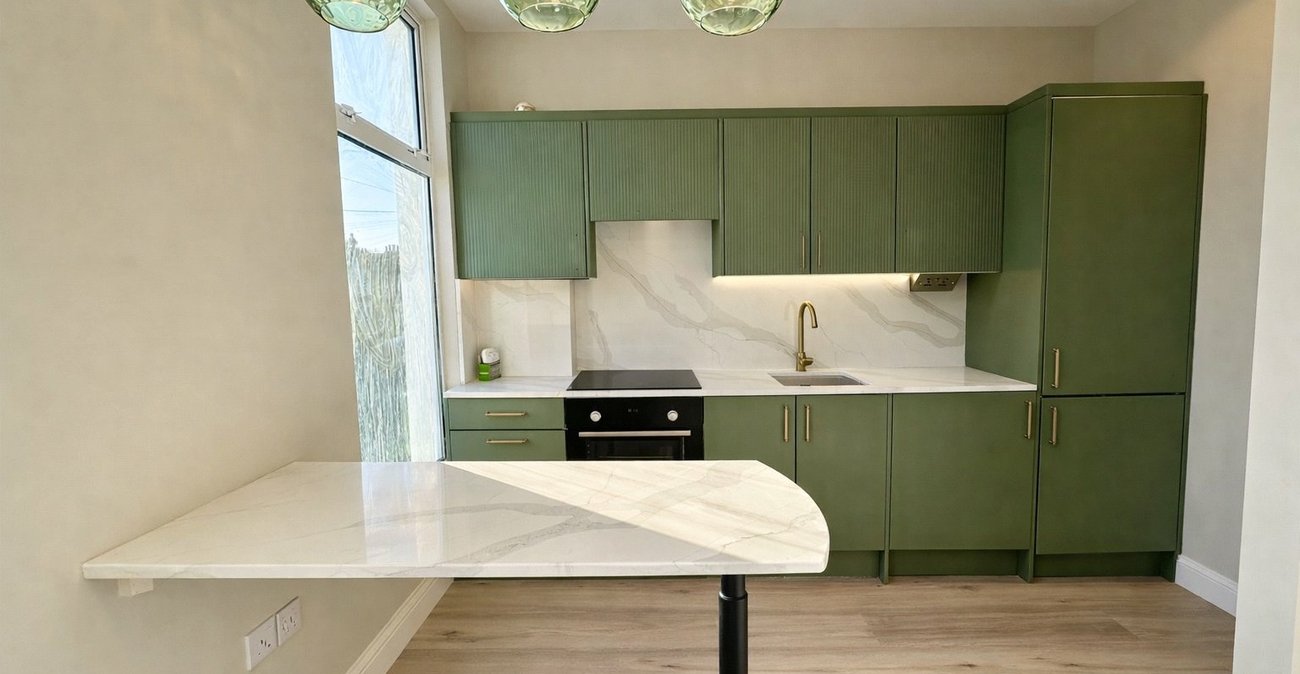 1 bedroom property for sale in London | Robinson Jackson