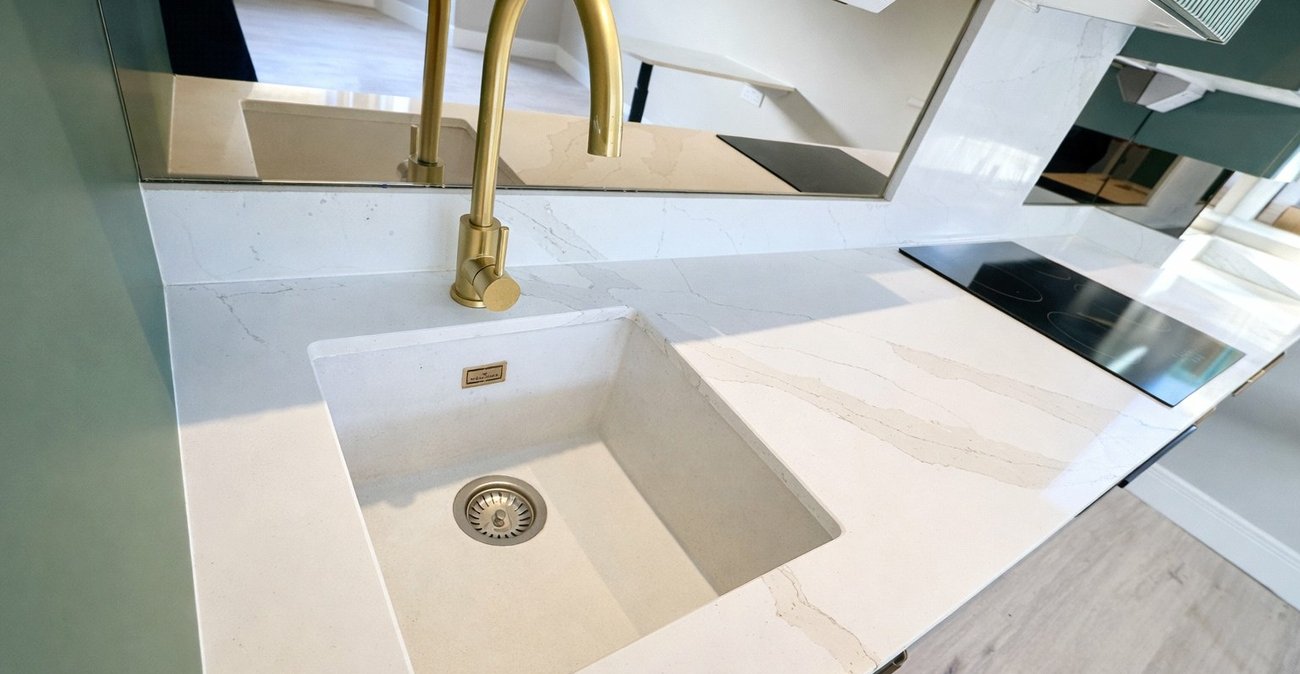 1 bedroom property for sale in London | Robinson Jackson