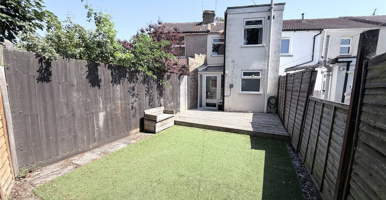 3 bedroom house for sale in Northfleet | Robinson Michael & Jackson