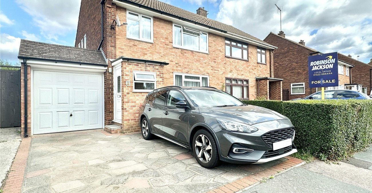 3 bedroom house for sale in Swanley | Robinson Jackson