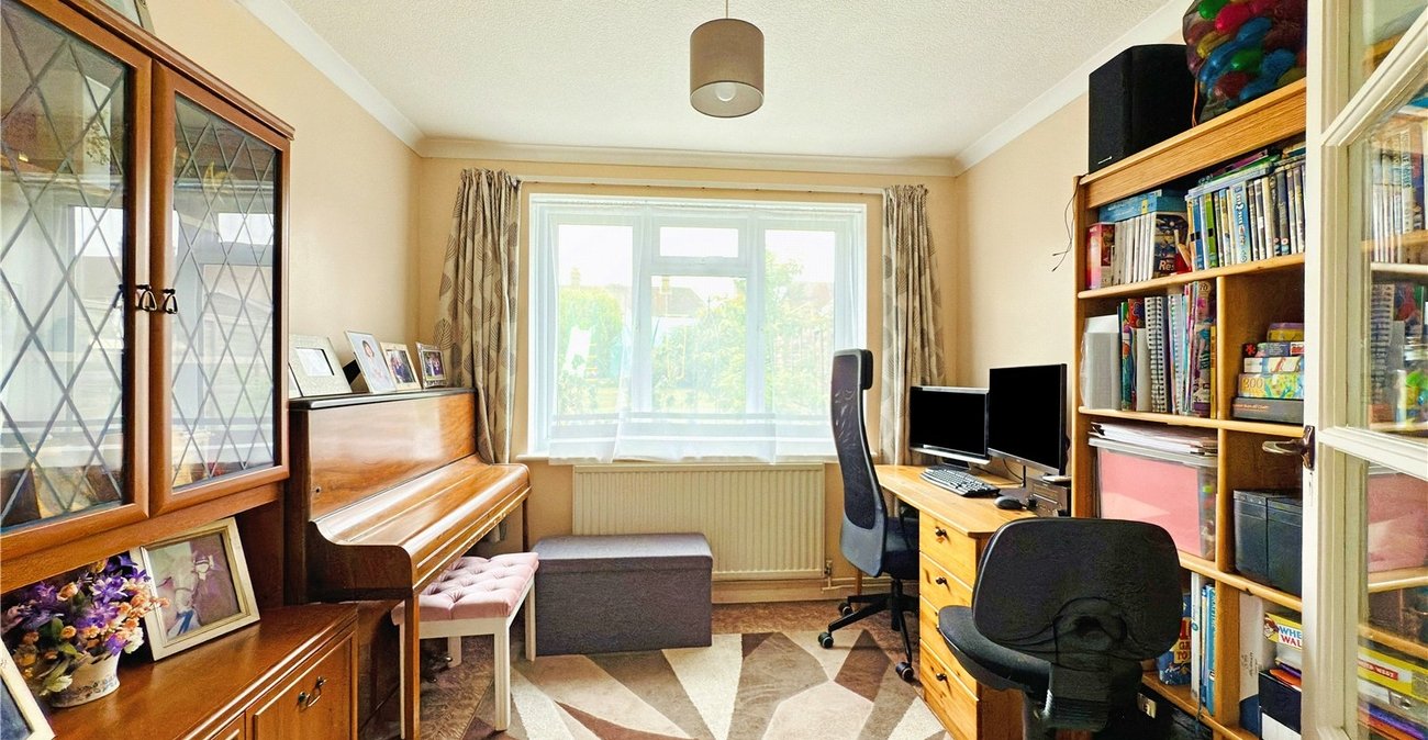 3 bedroom house for sale in Swanley | Robinson Jackson