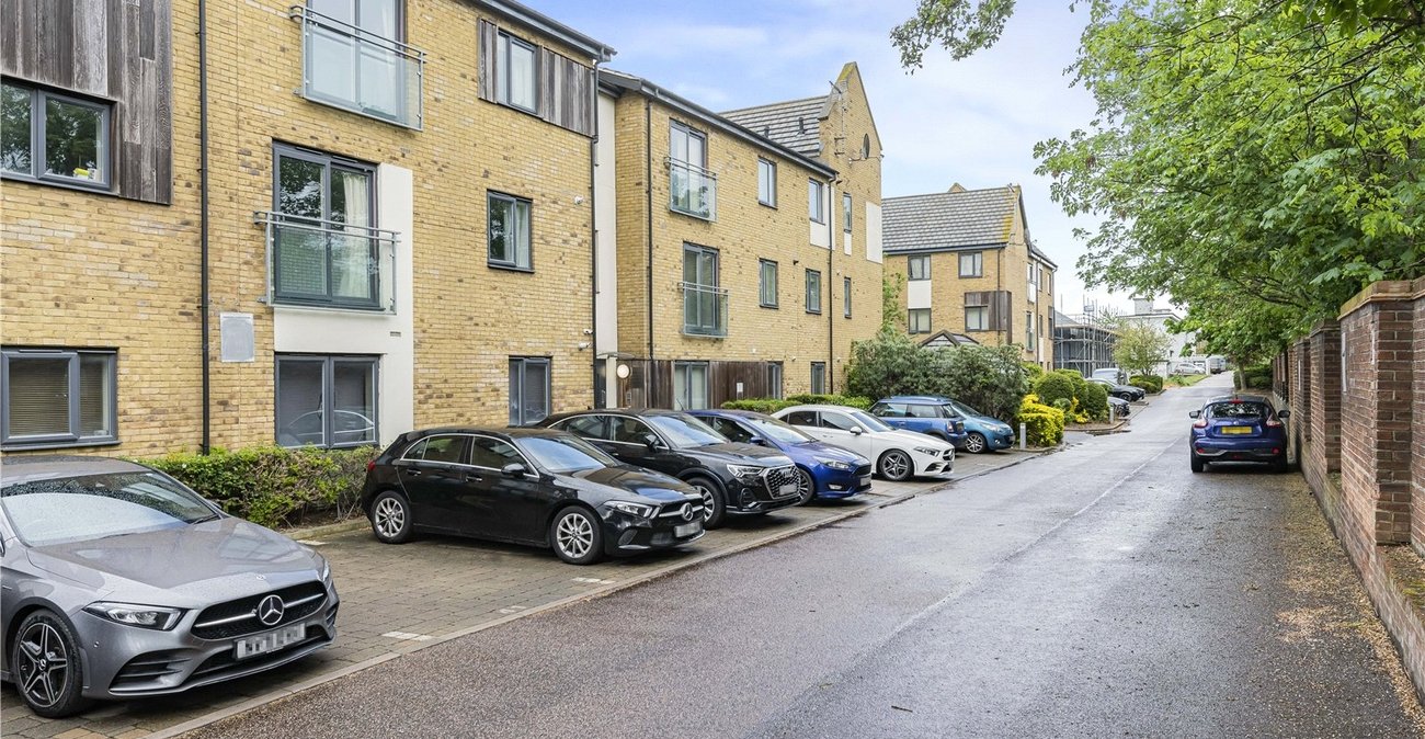 1 bedroom property for sale in Dartford | Robinson Jackson