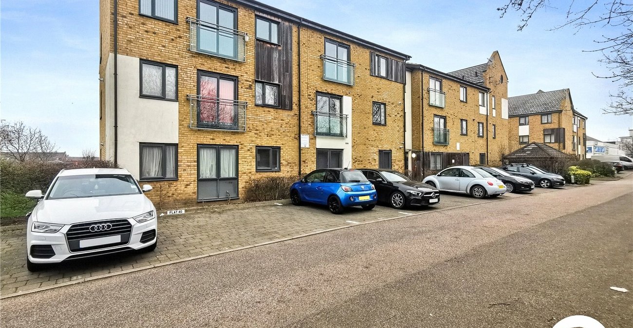 1 bedroom property for sale in Dartford | Robinson Jackson