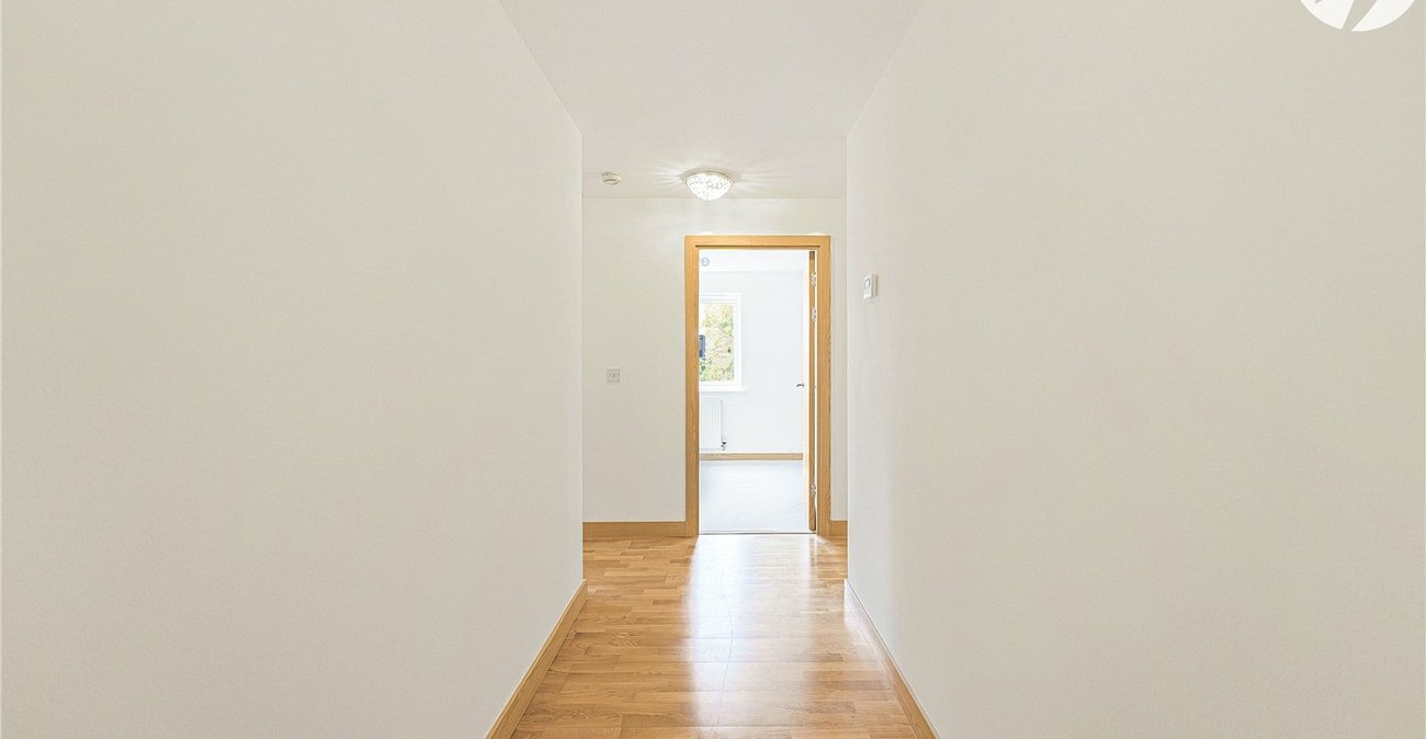 2 bedroom property to rent in Stone | Robinson Jackson