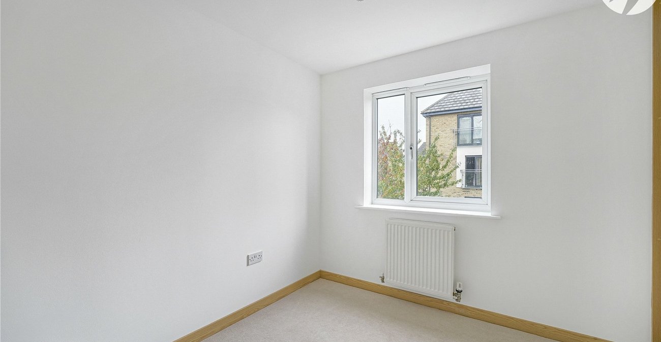 2 bedroom property to rent in Stone | Robinson Jackson