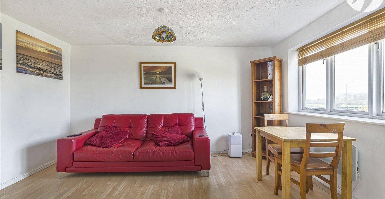 1 bedroom property for sale in Dartford | Robinson Jackson