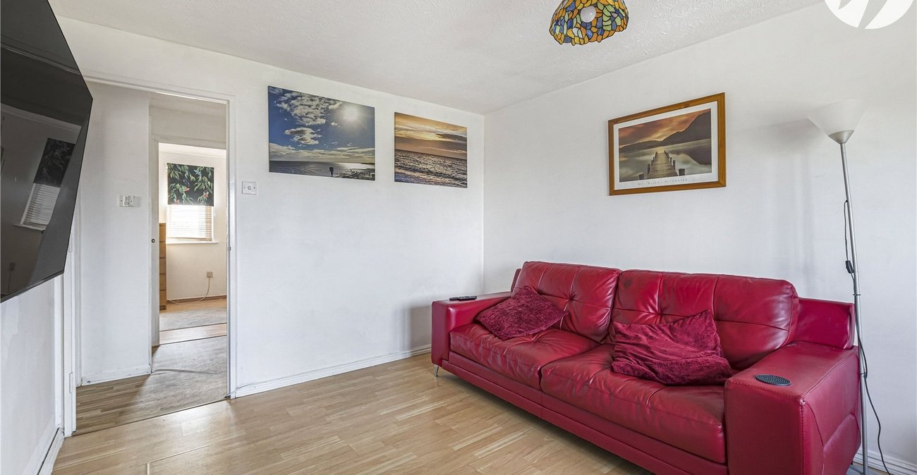 1 bedroom property for sale in Dartford | Robinson Jackson