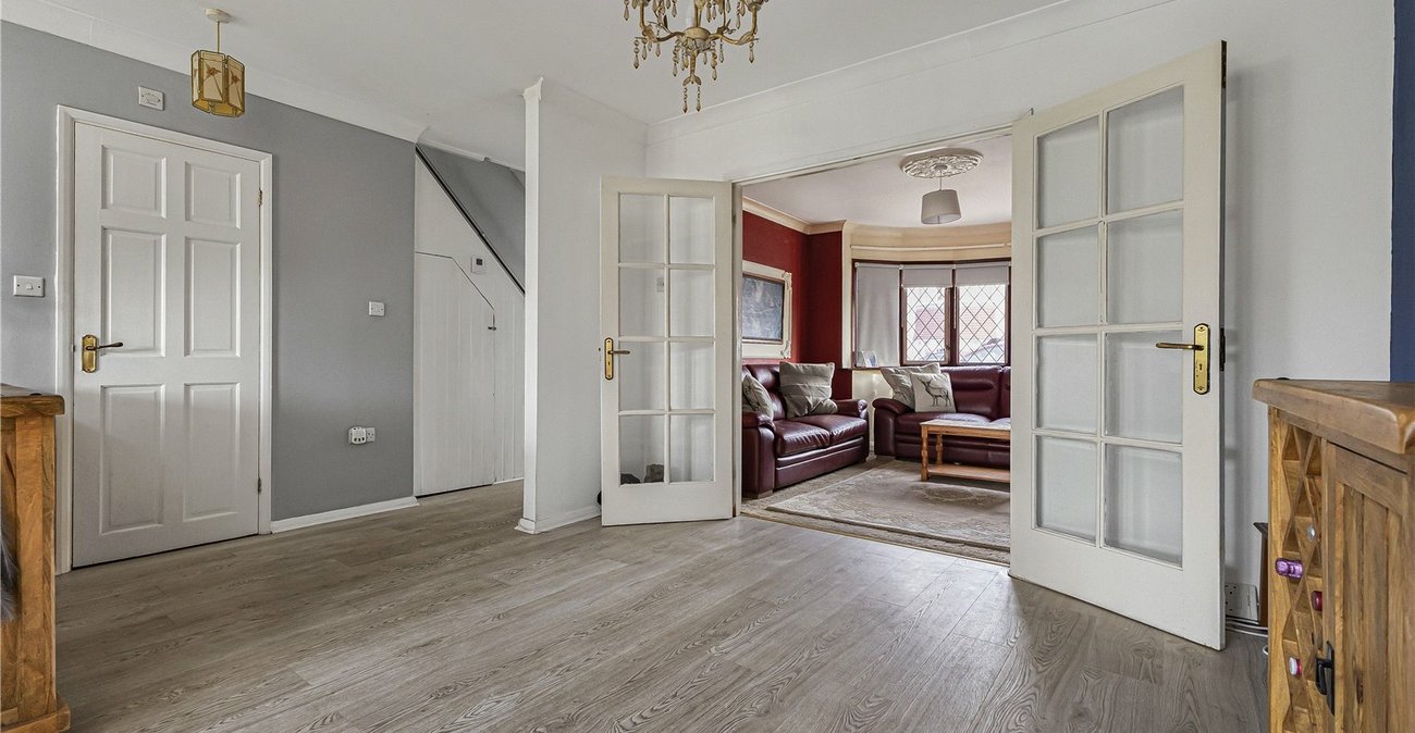 4 bedroom house for sale in Welling | Robinson Jackson