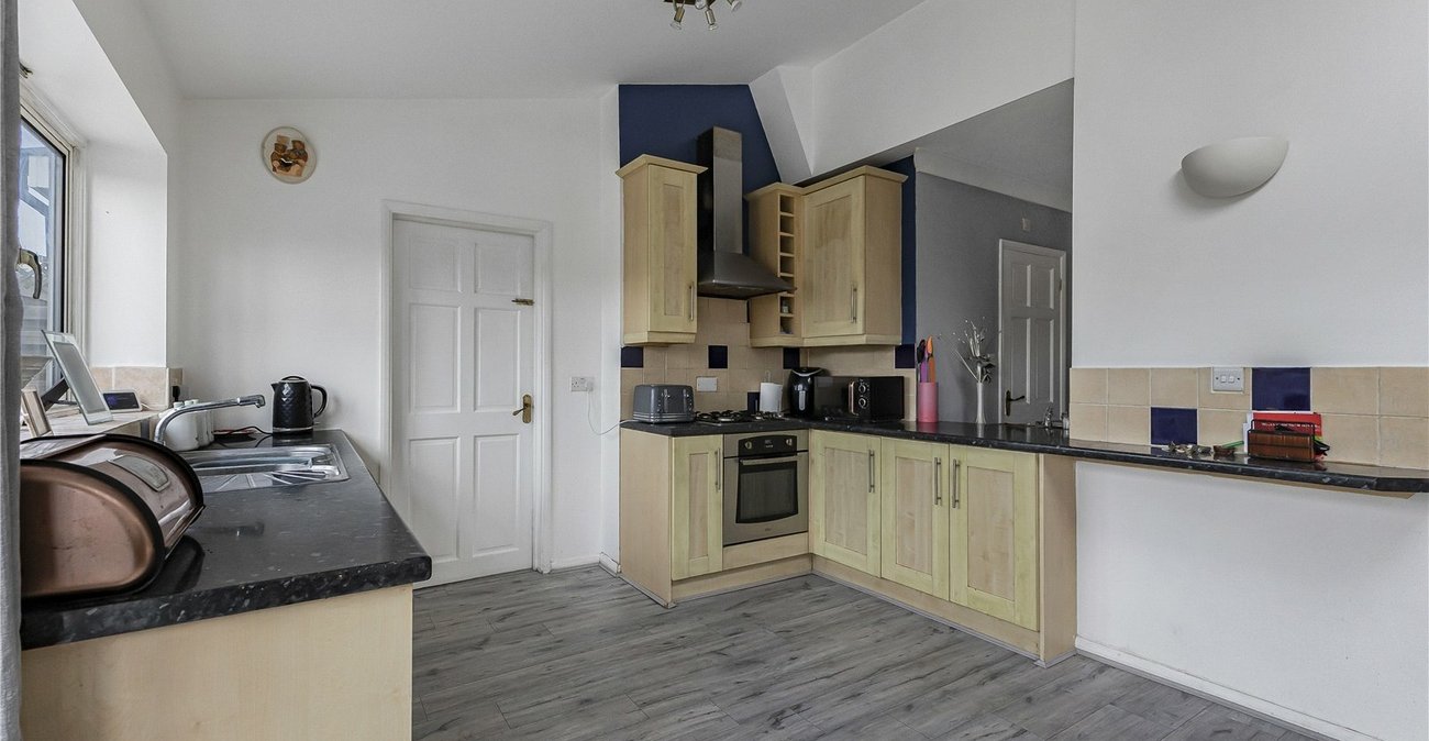 4 bedroom house for sale in Welling | Robinson Jackson