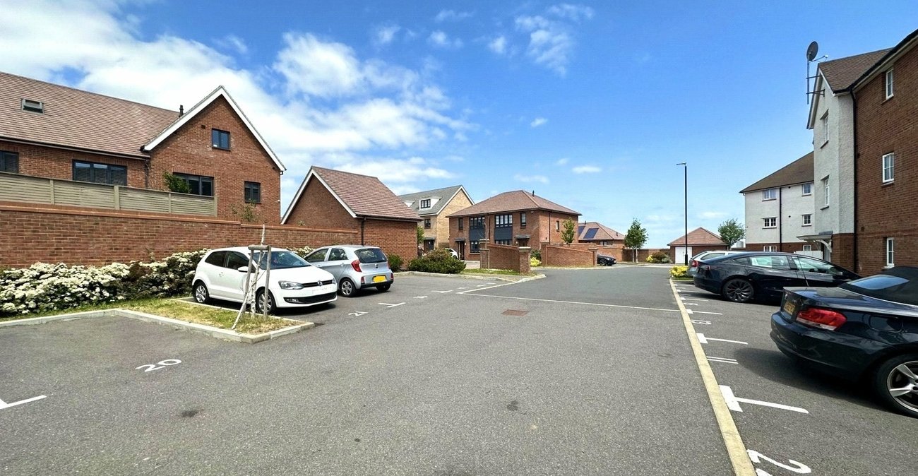 2 bedroom property for sale in Candy Dene | Robinson Jackson