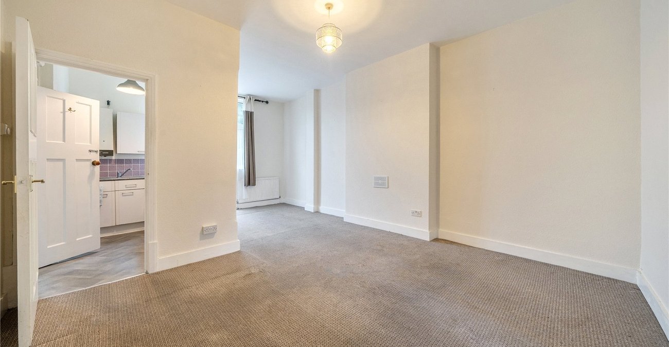 1 bedroom property for sale in Penge | Robinson Jackson