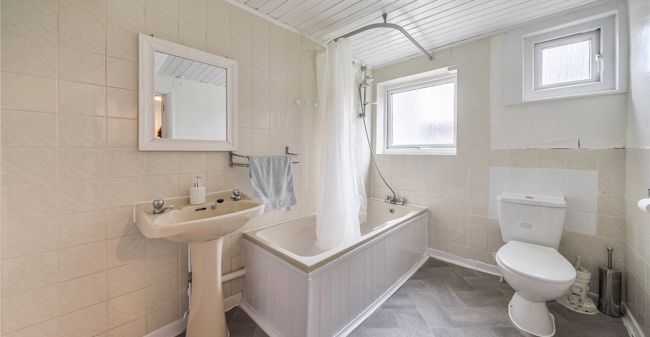 1 bedroom property for sale in Penge | Robinson Jackson