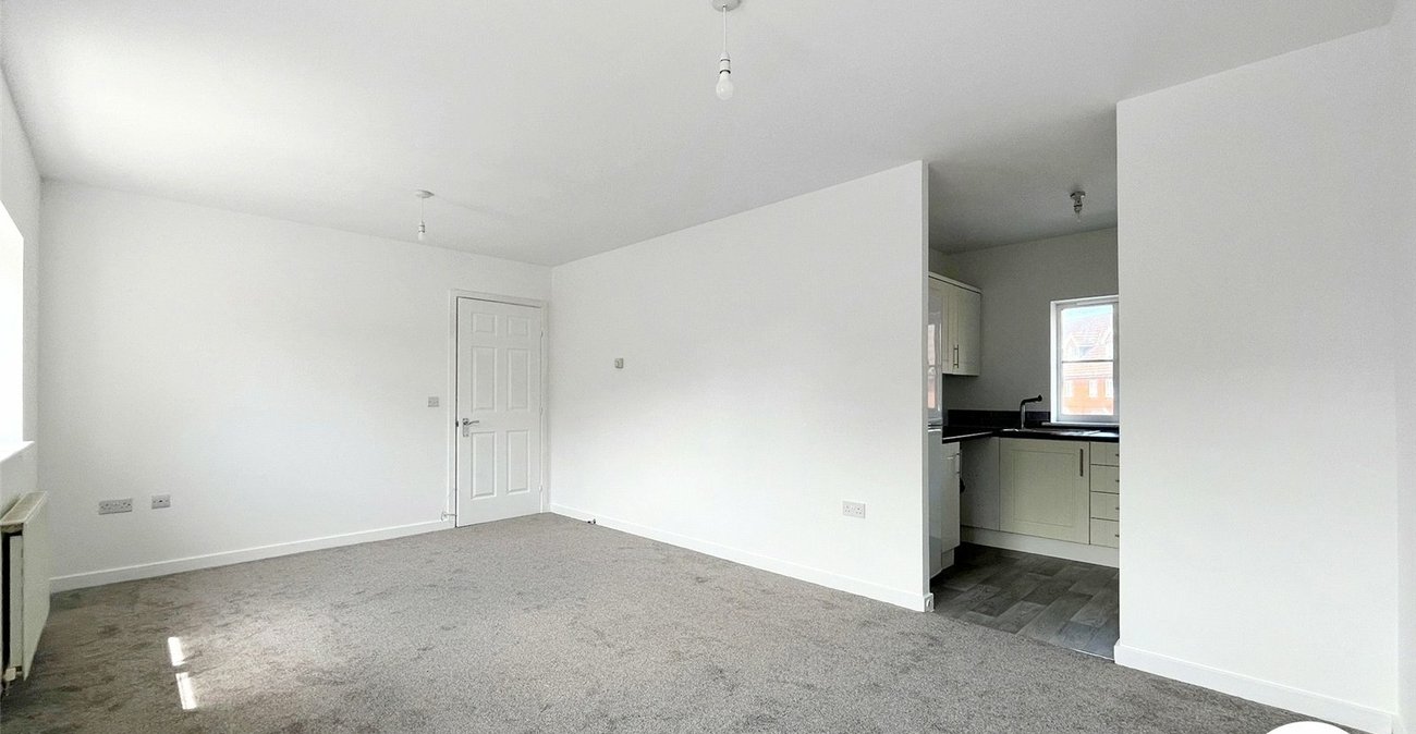 2 bedroom property for sale in Kemsley | Robinson Michael & Jackson