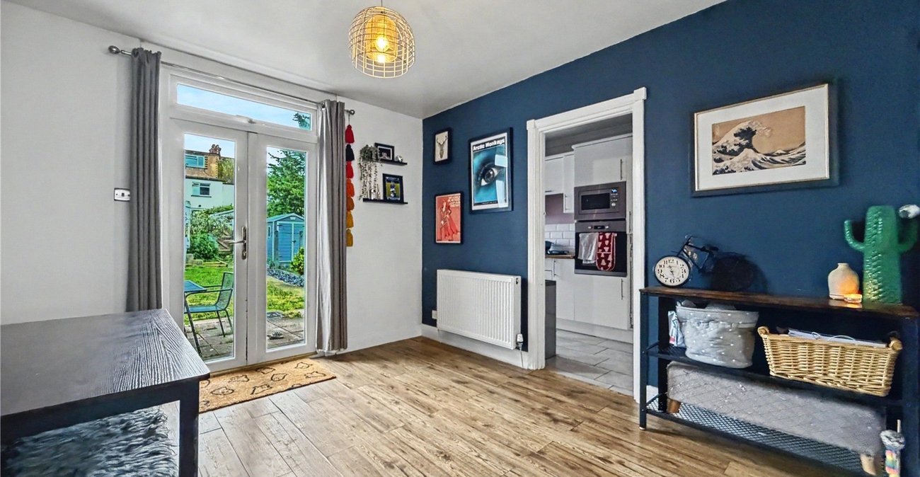 4 bedroom house for sale in Rainham | Robinson Michael & Jackson