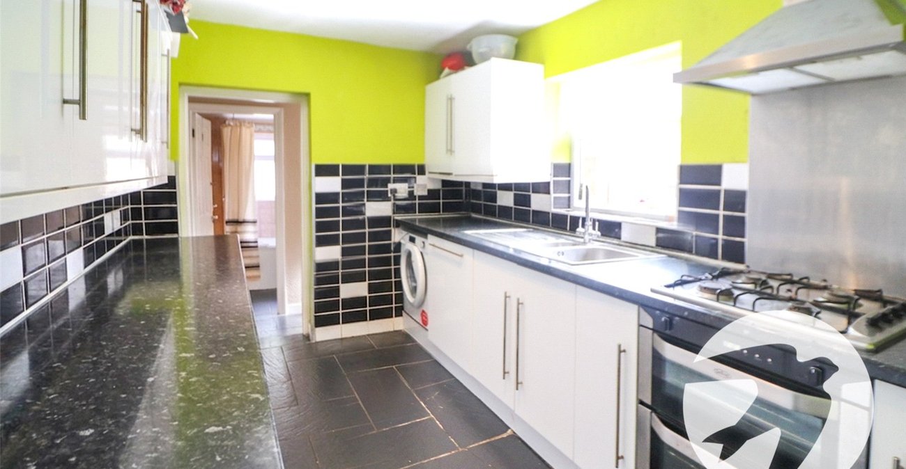 3 bedroom house for sale in Erith | Robinson Jackson
