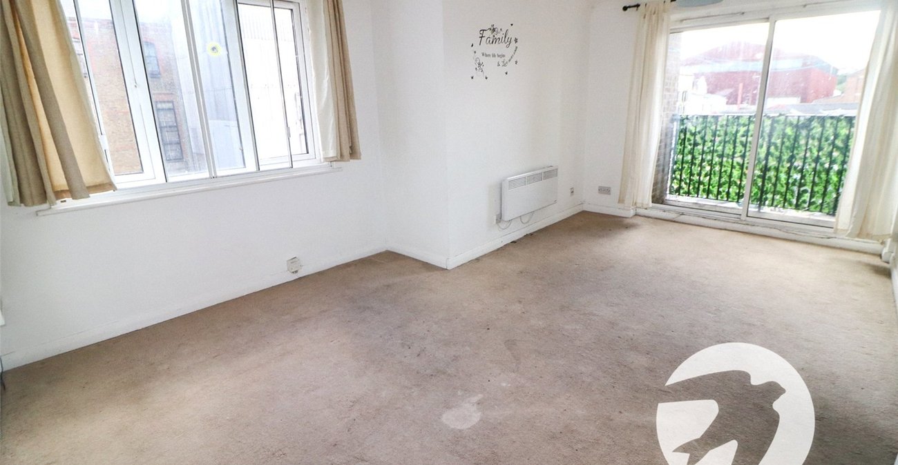 2 bedroom property for sale in Erith | Robinson Jackson