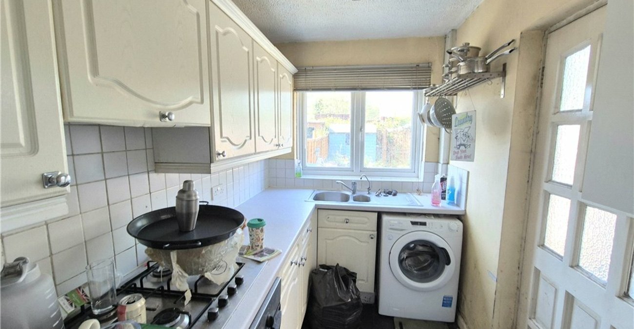 2 bedroom house for sale in Orpington | Robinson Jackson