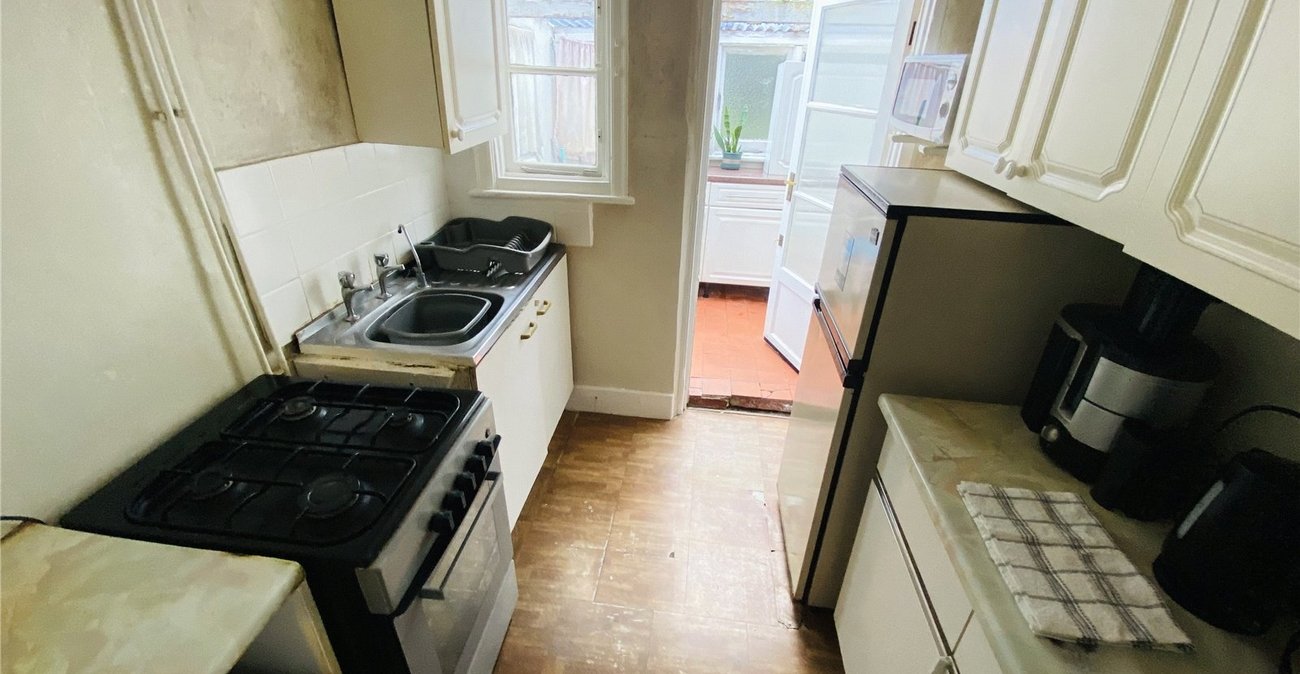 3 bedroom house for sale in Catford | Robinson Jackson