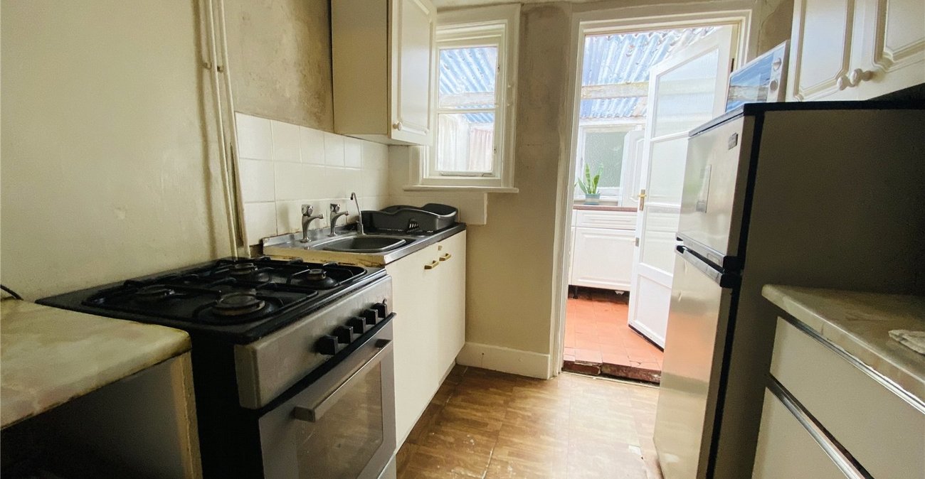 3 bedroom house for sale in Catford | Robinson Jackson